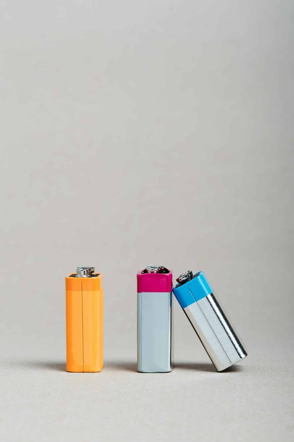 Quali sono i progressi nel campo della tecnologia dei materiali per la produzione di batterie più efficienti?